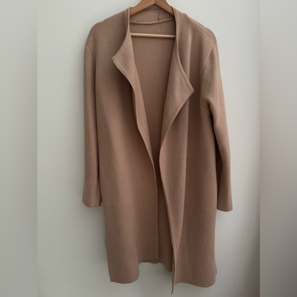 Jackets & Blazers - Beautiful Chic Tan Open Front Long Coat